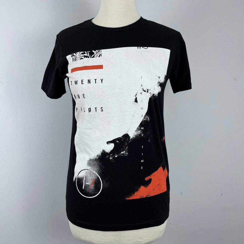 TWENTY ONE PILOTS 'TAKING MY TIME' T-SHIRT. XS